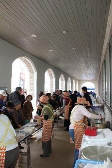 地元産の食材を使った軽食や加工品などを販売しているシルキーウェイあわの里の写真