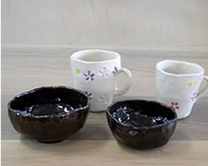 コップとお茶碗が4個