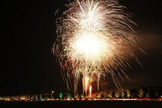 小野まつりで打ち上げられた花火の写真