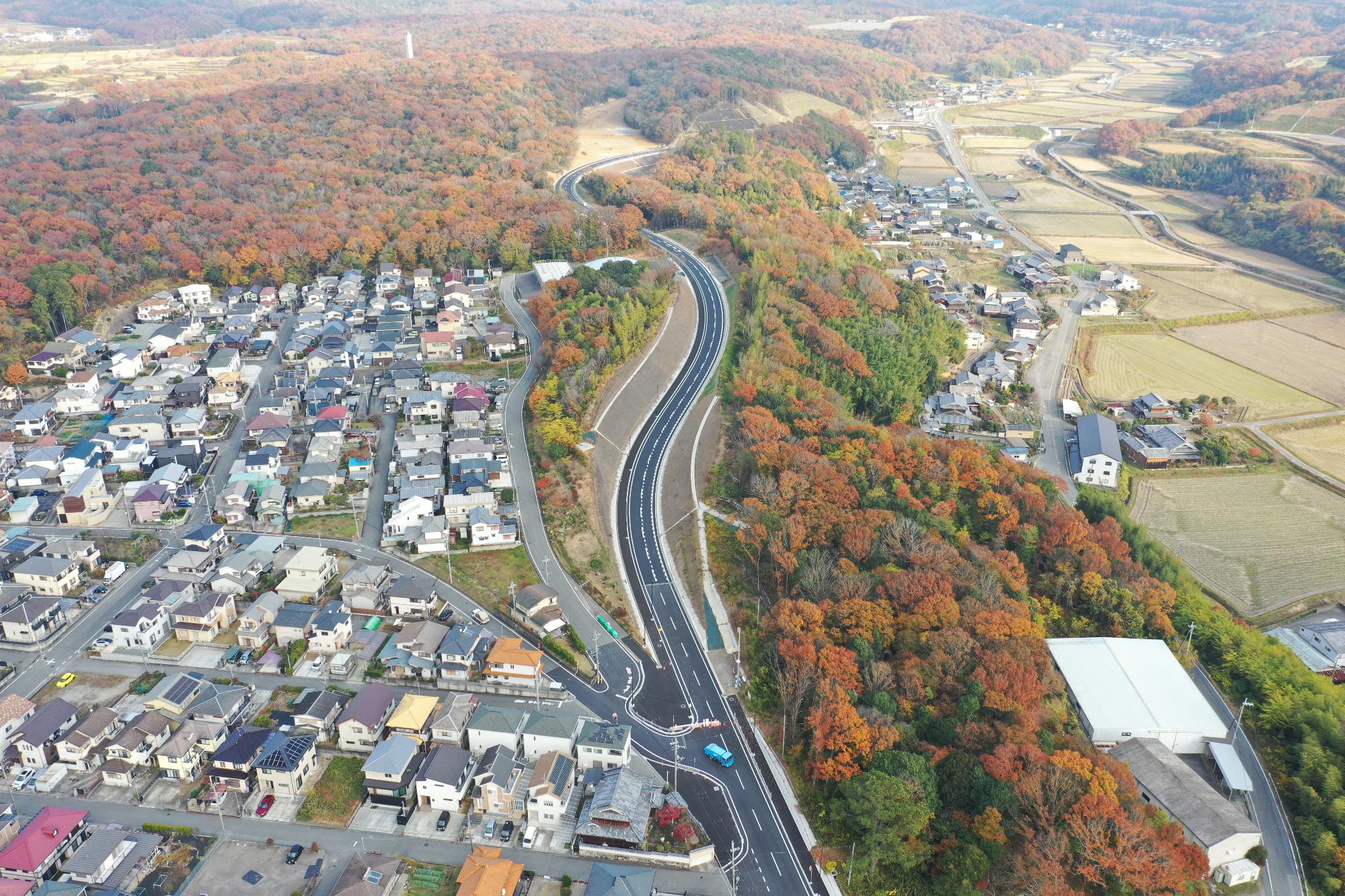 ニュータウン側